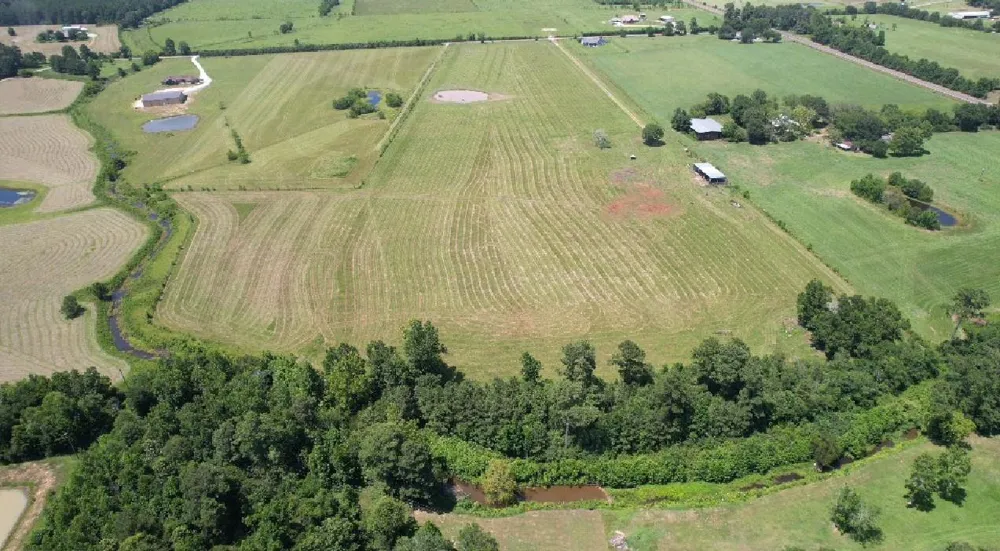 191 County Road 2276 Cleveland, TX 77327