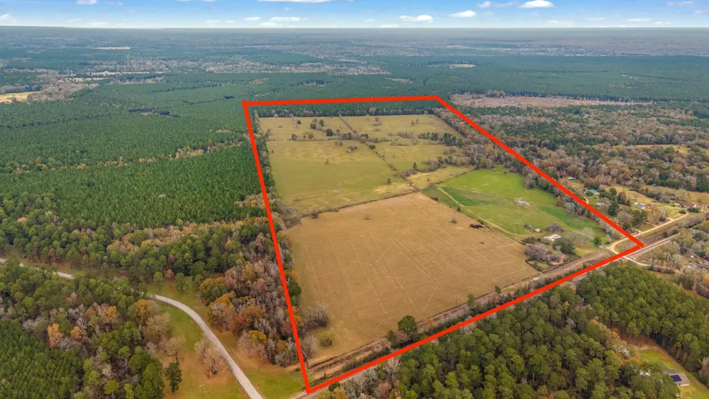 187 County Road 2194 Cleveland, TX 77327