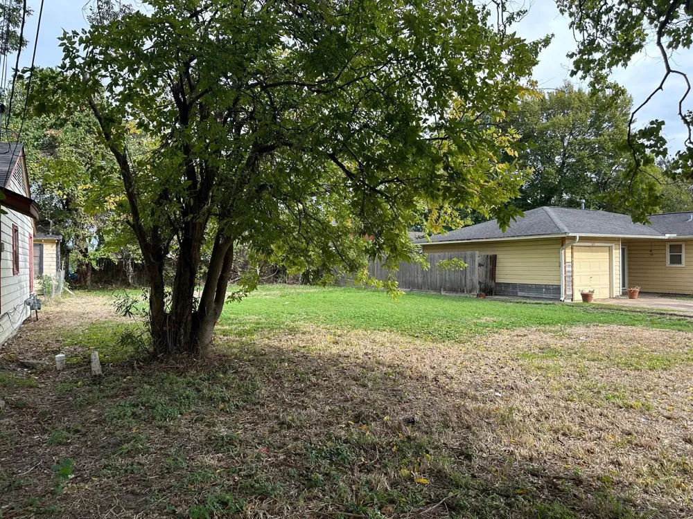 5207 Arapahoe Street Houston, TX 77020