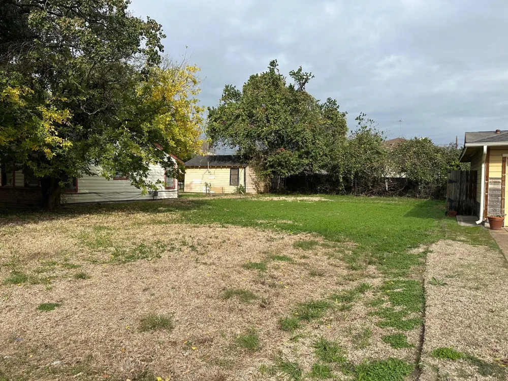 5207 Arapahoe Street Houston, TX 77020