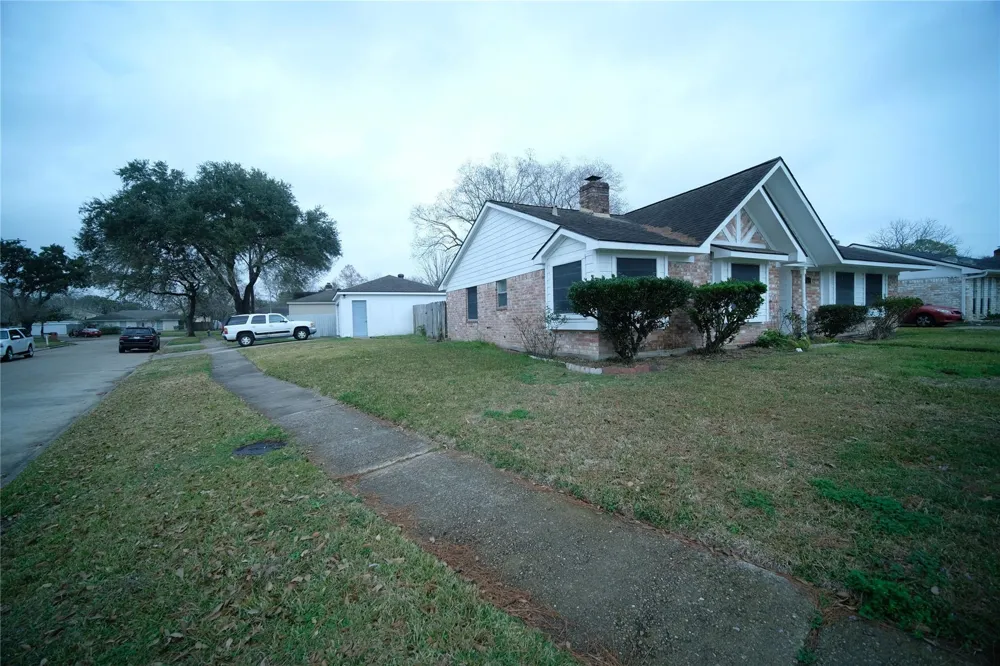 12618 Bexley Drive Houston, TX 77099