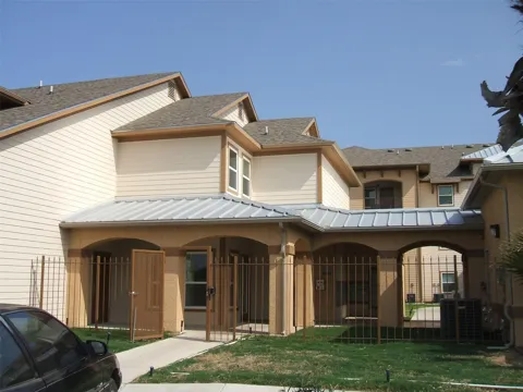 2625 Greenwood Drive