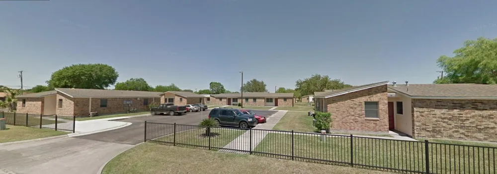 1220 17th Street Kingsville, TX 78363