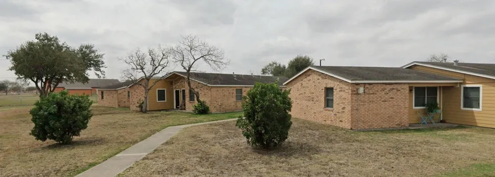 1220 17th Street Kingsville, TX 78363