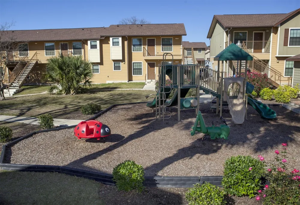 800 Babcock Rd San Antonio, TX 78201