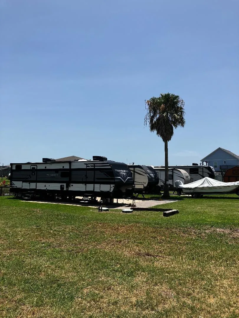 1986 Avenue F Crystal Beach, TX 77650