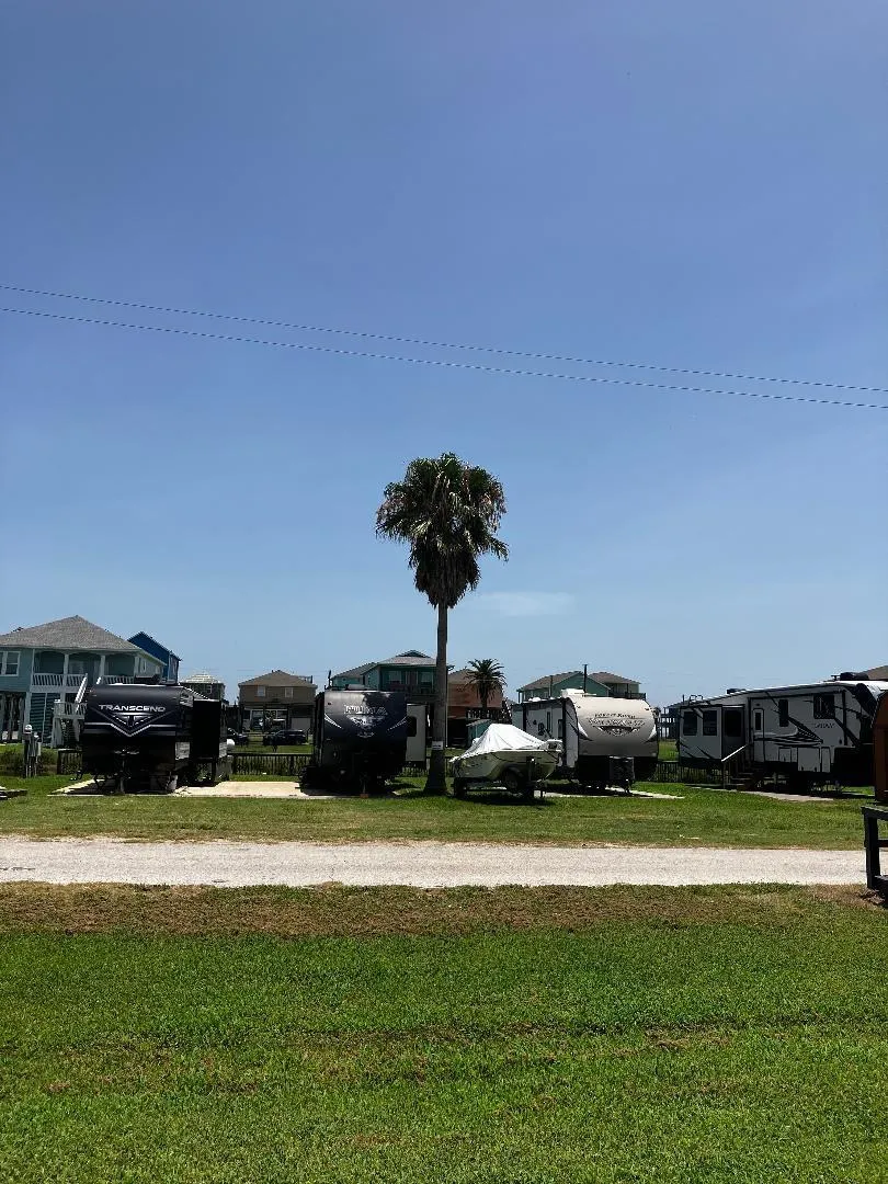 1986 Avenue F Crystal Beach, TX 77650