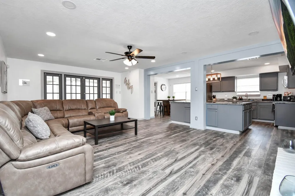 15711 Creekhaven Drive Houston, TX 77084