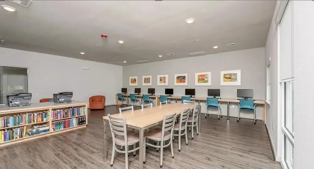 2605 Reed Rd Houston, TX 77051