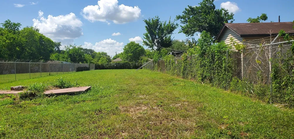 5410 Phillips Street Texas City, TX 77591