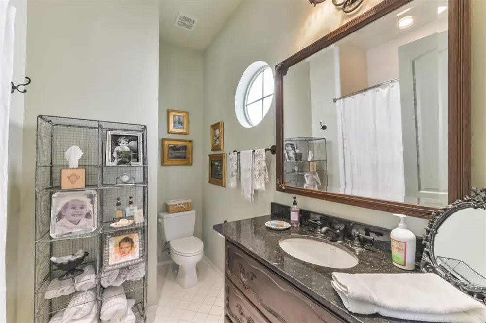 2712 Ferndale Street Houston, TX 77098