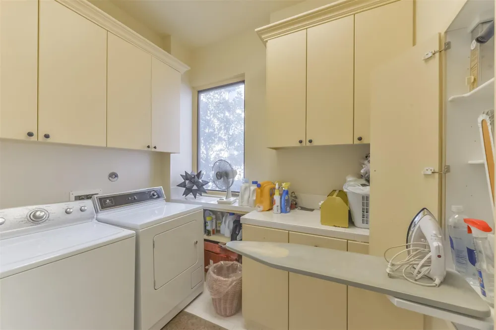 2712 Ferndale Street Houston, TX 77098