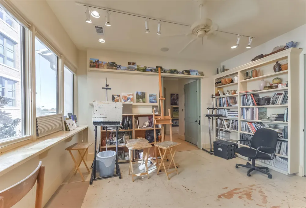 2712 Ferndale Street Houston, TX 77098