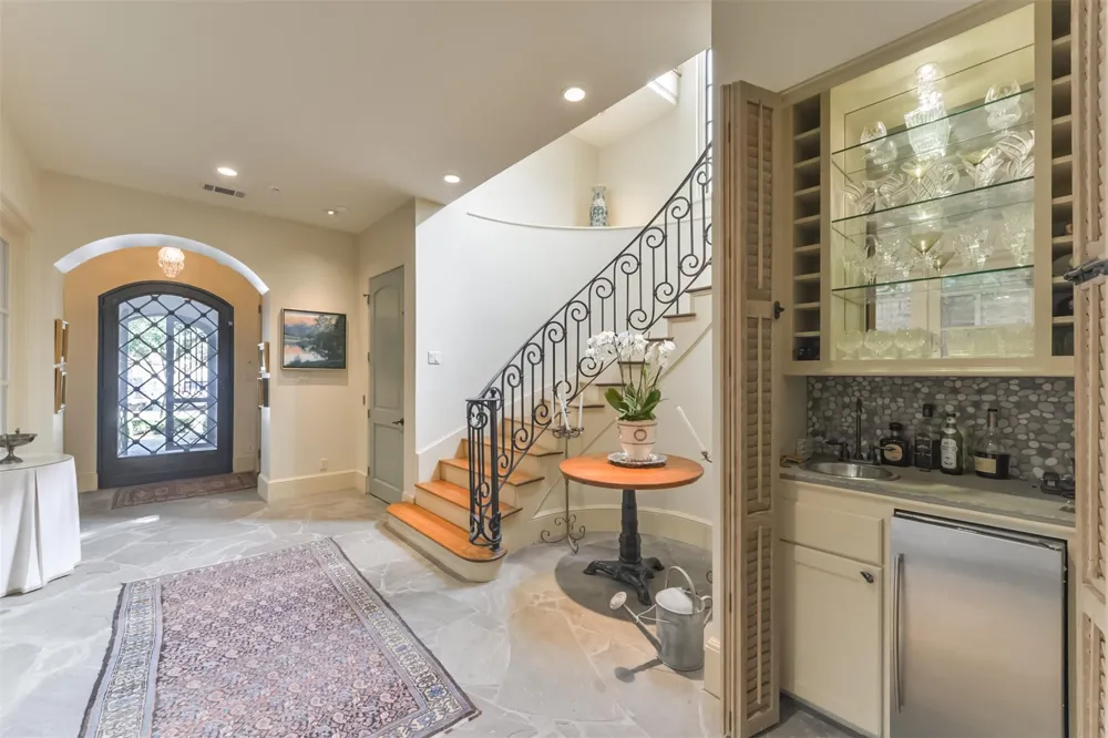 2712 Ferndale Street Houston, TX 77098