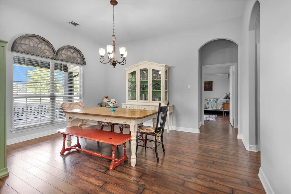 10810 Farrell Road Willis, TX 77378