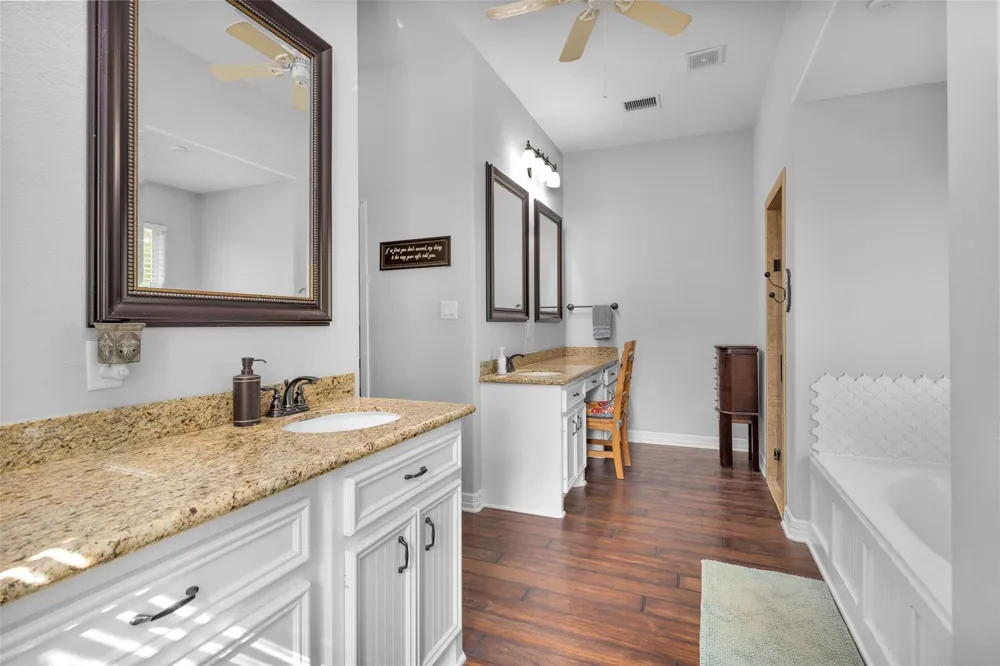 10810 Farrell Road Willis, TX 77378