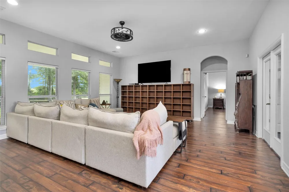 10810 Farrell Road Willis, TX 77378