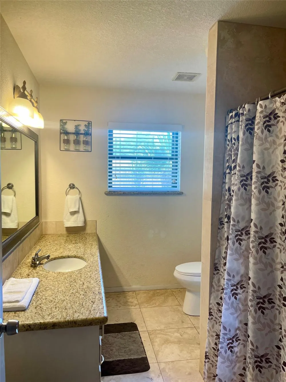 3921 Doris Street Bay City, TX 77414