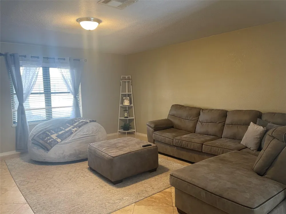 3921 Doris Street Bay City, TX 77414