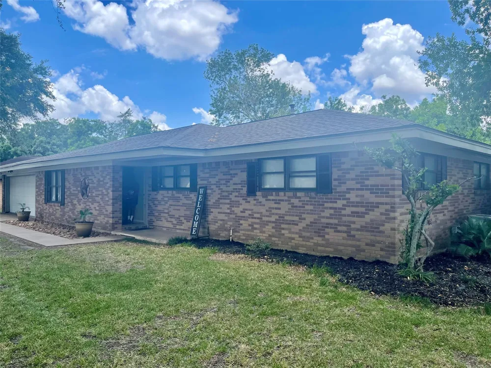 3921 Doris Street Bay City, TX 77414