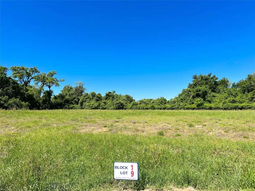 Broadway Street Jewett, TX 75846