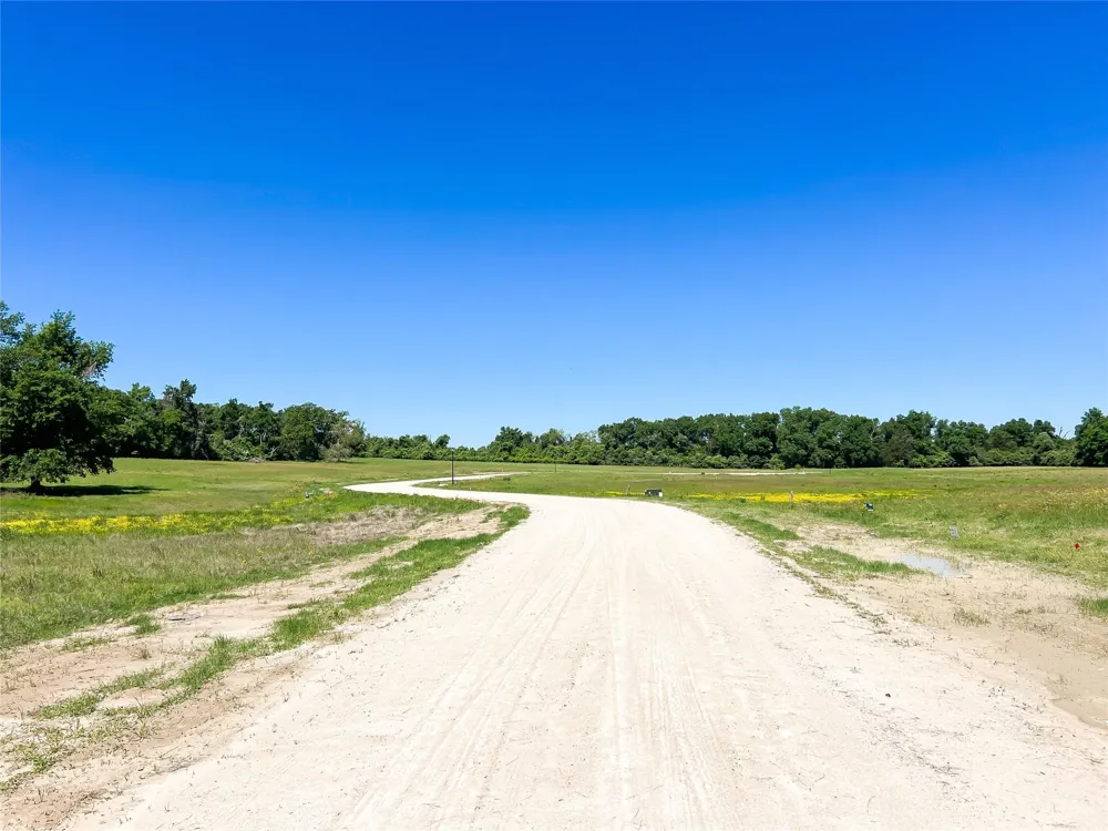 Broadway Street Jewett, TX 75846