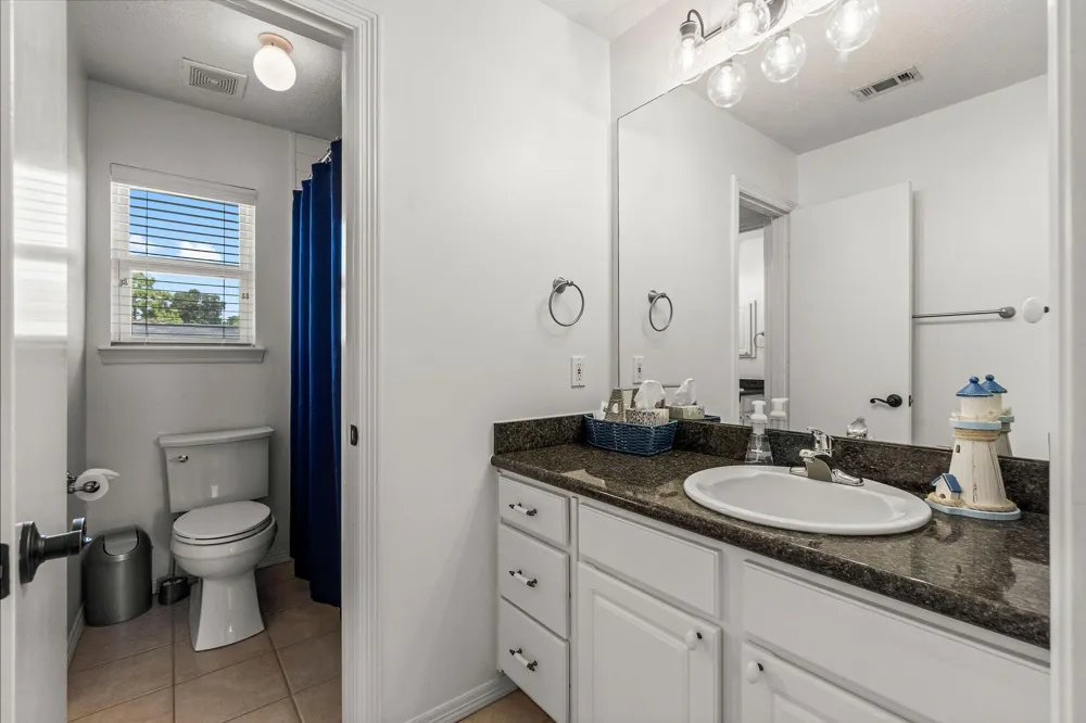5094 Pleasure Lake Drive Willis, TX 77318