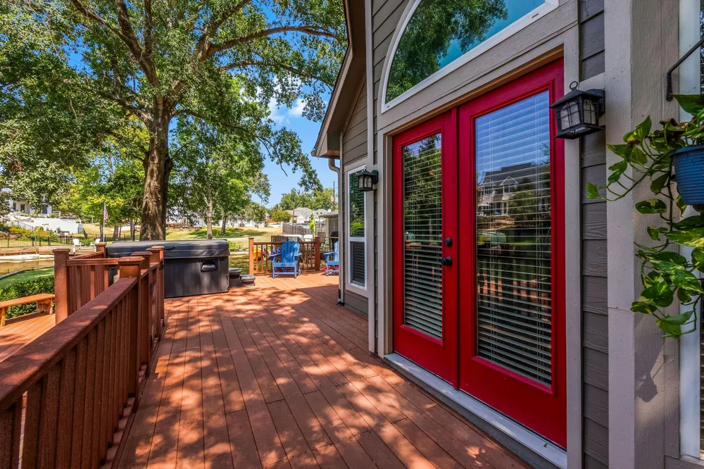 5094 Pleasure Lake Drive Willis, TX 77318