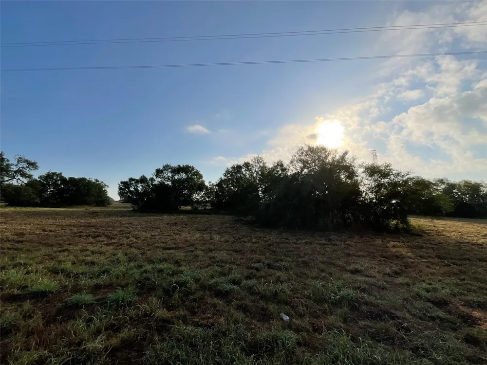 1932 Old Goliad Road Cuero, TX 77954