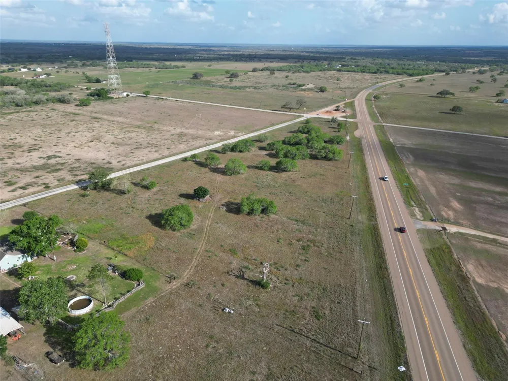 1932 Old Goliad Road Cuero, TX 77954