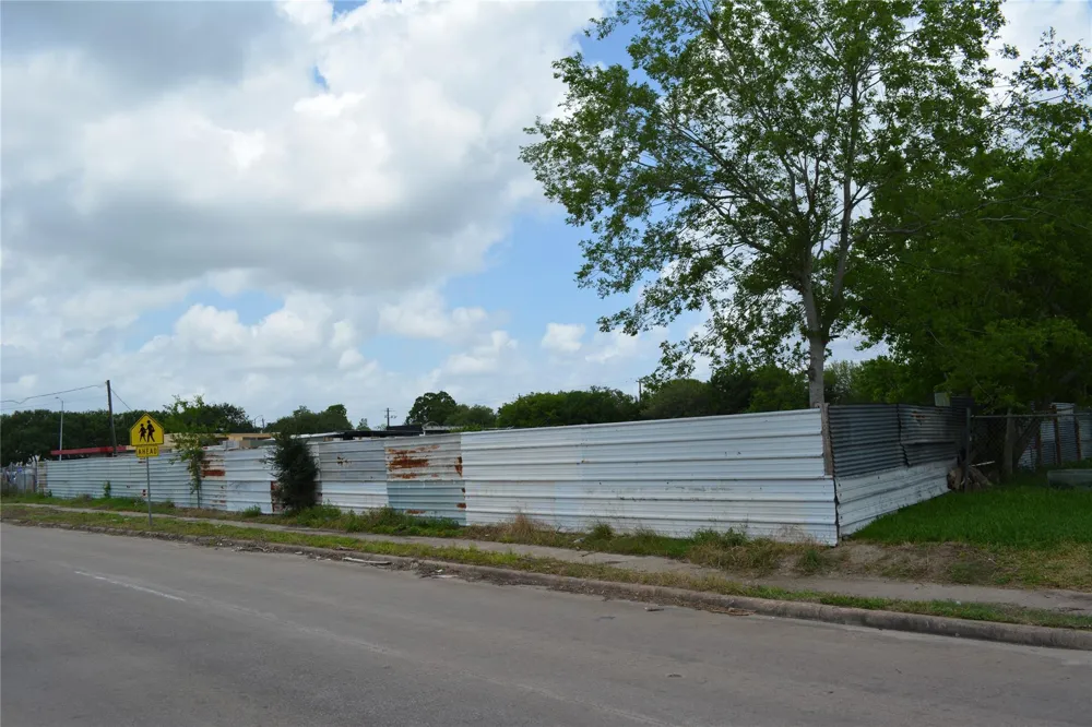 Reed Road Houston, TX 77033