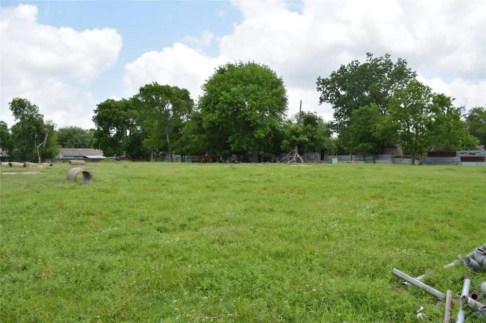 Reed Road Houston, TX 77033