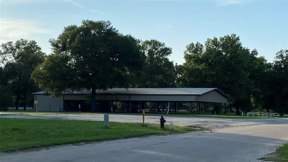 431 Parkpine Street Livingston, TX 77351