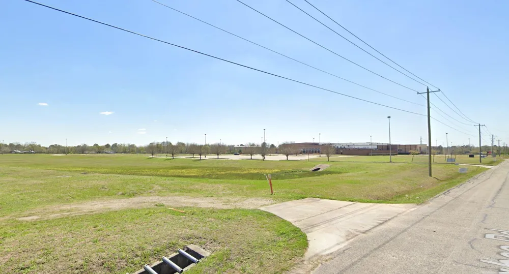 Hwy 3 Dickinson, TX 77539