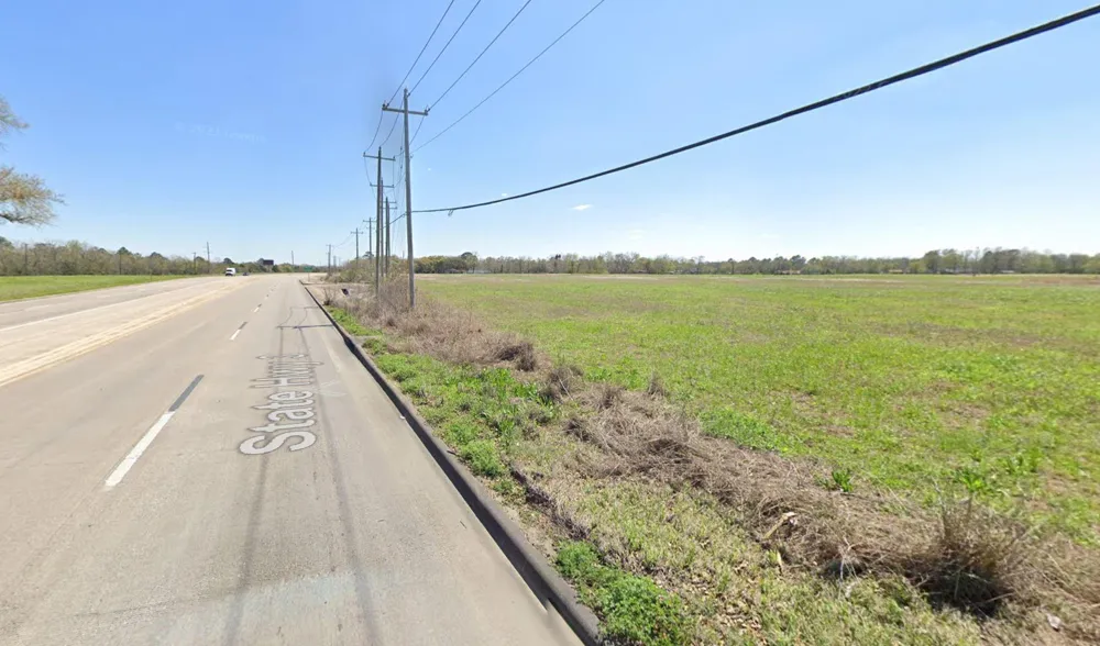 Hwy 3 Dickinson, TX 77539