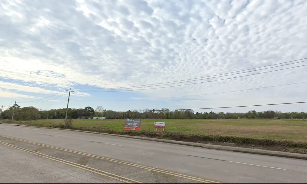 Hwy 3 Dickinson, TX 77539