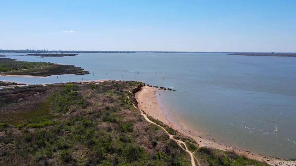 1309 Highborne Cay Court Texas City, TX 77590