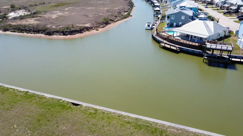 1309 Highborne Cay Court Texas City, TX 77590
