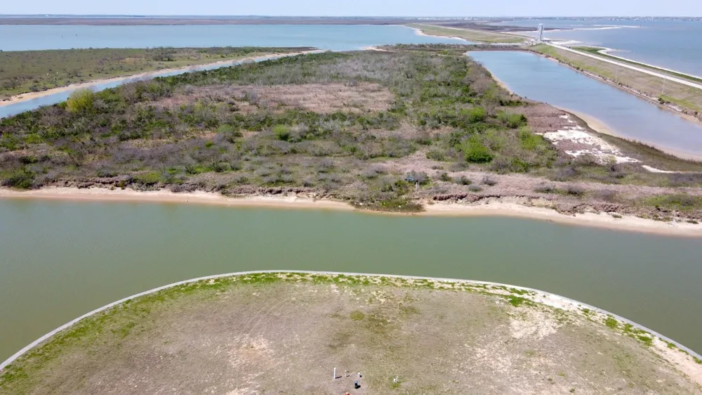 1309 Highborne Cay Court Texas City, TX 77590