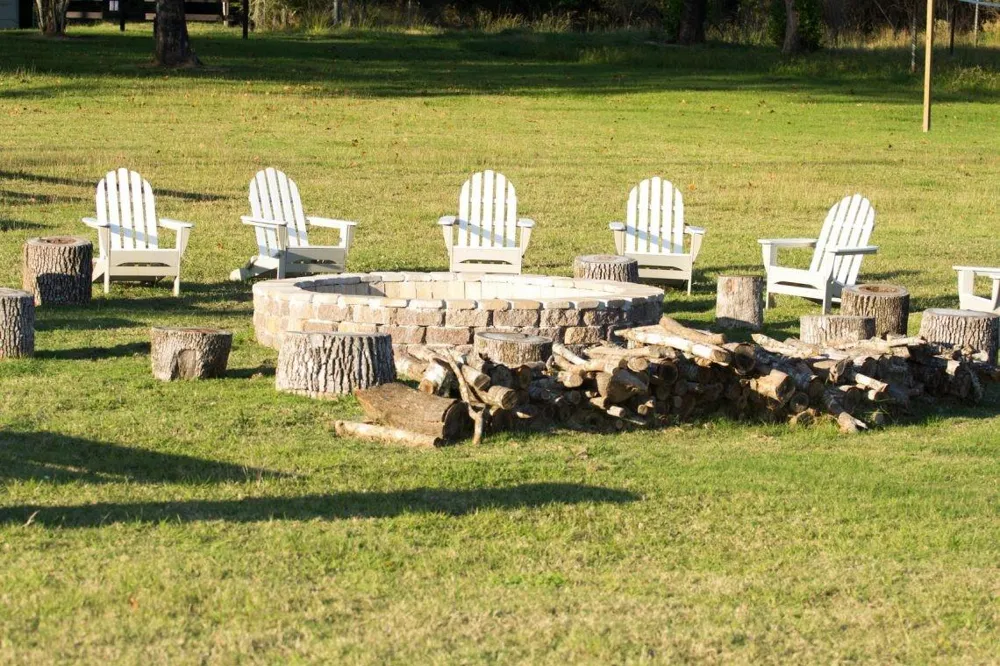 61 Shoreline Drive Cleveland, TX 77327