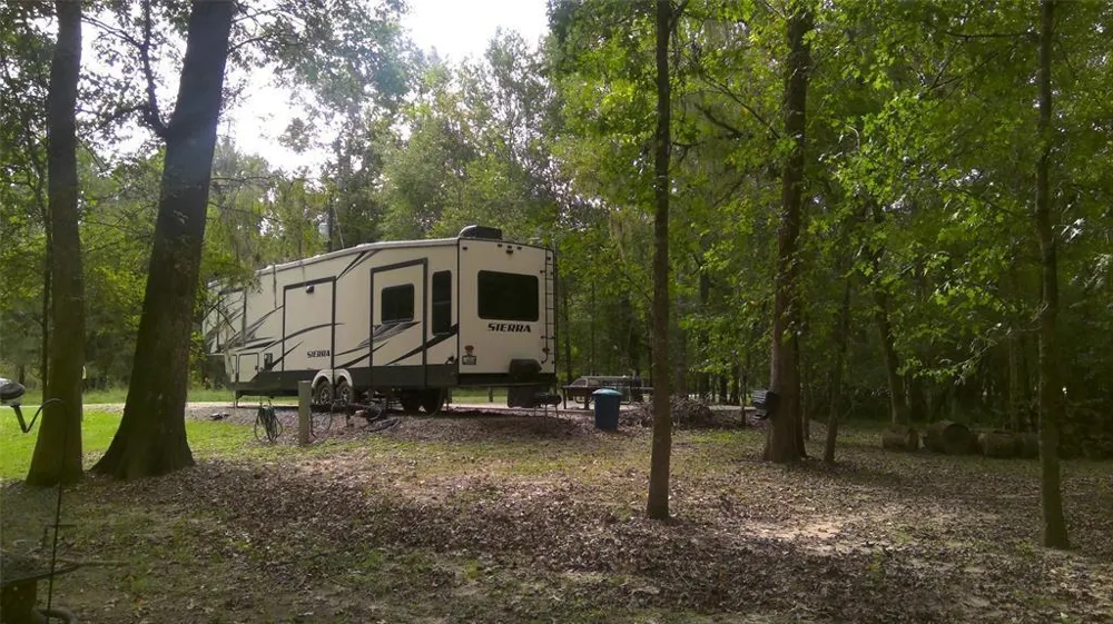 61 Shoreline Drive Cleveland, TX 77327