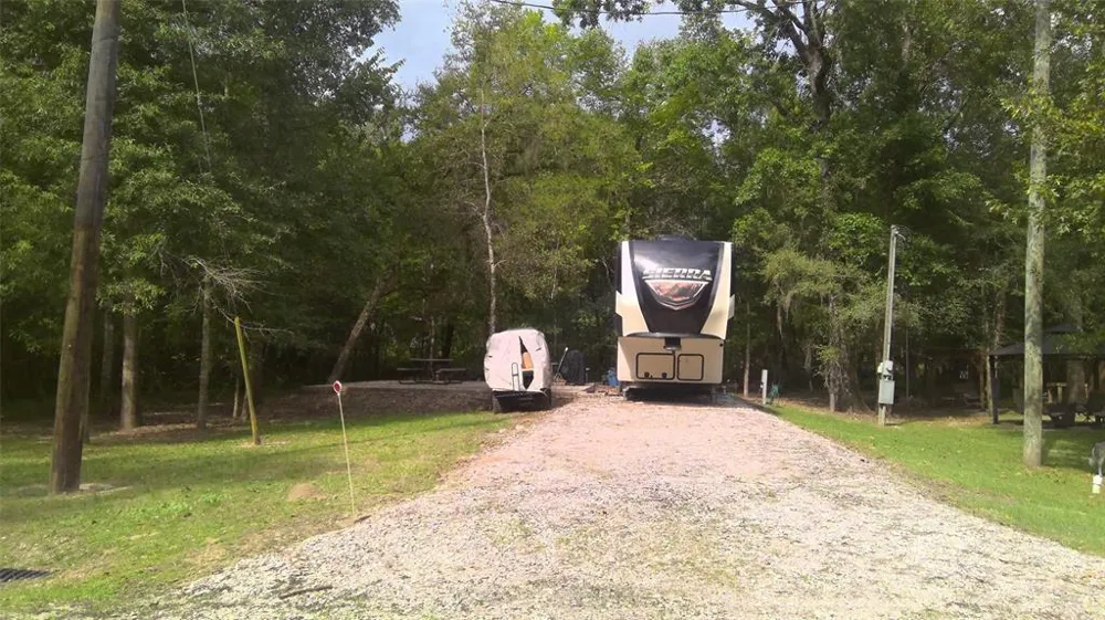 61 Shoreline Drive Cleveland, TX 77327