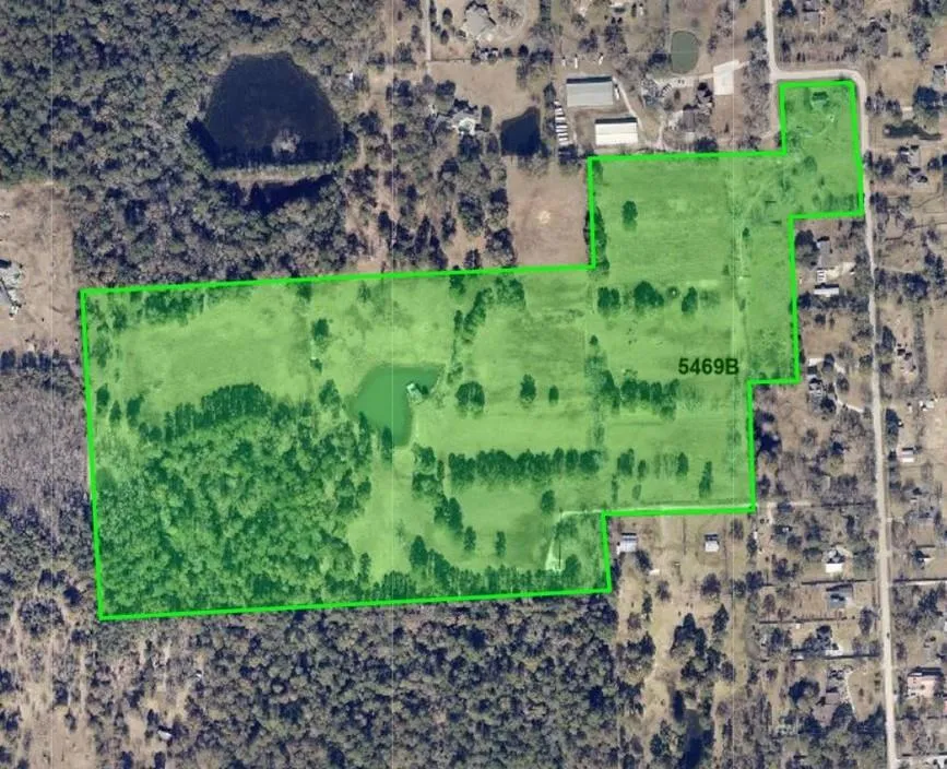 7201 Treaschwig Road Spring, TX 77373