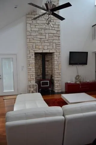 241 SE Lake Oaks Boulevard Boulevard NE Coldspring, TX 77331