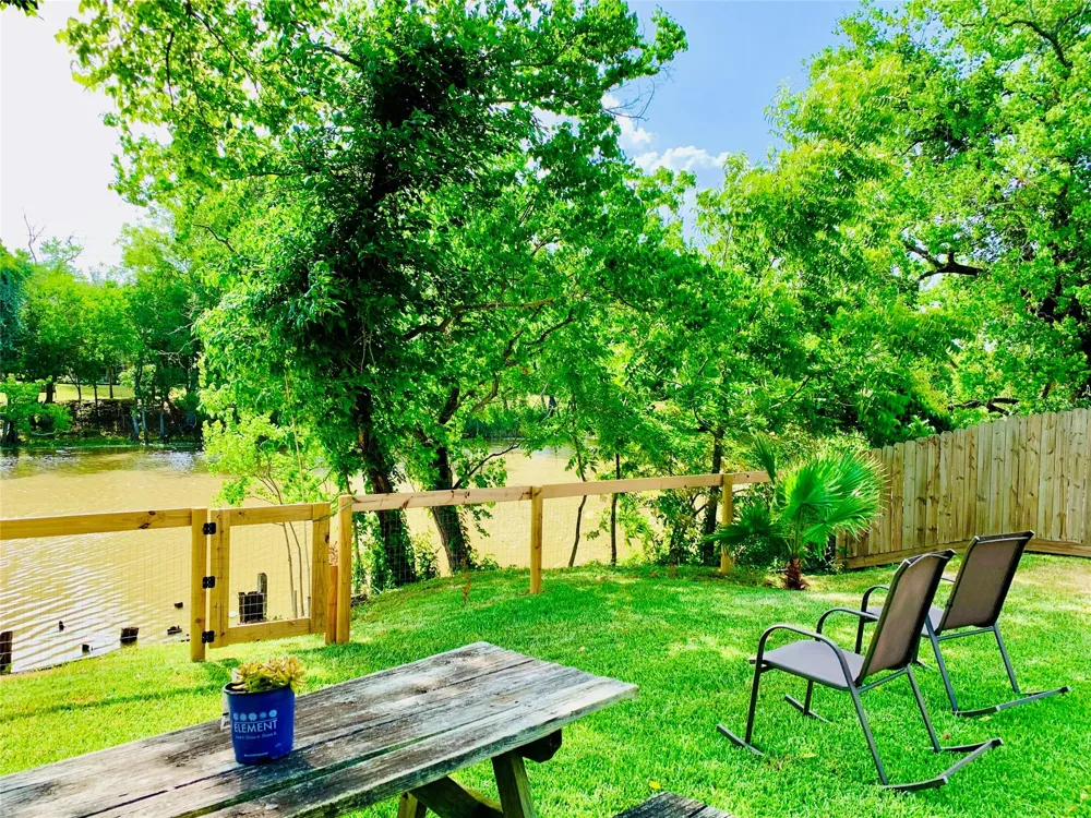 411 Ulrich Street Sugar Land, TX 77498