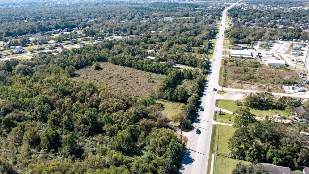 5610 S Fm 565 Road Baytown, TX 77523
