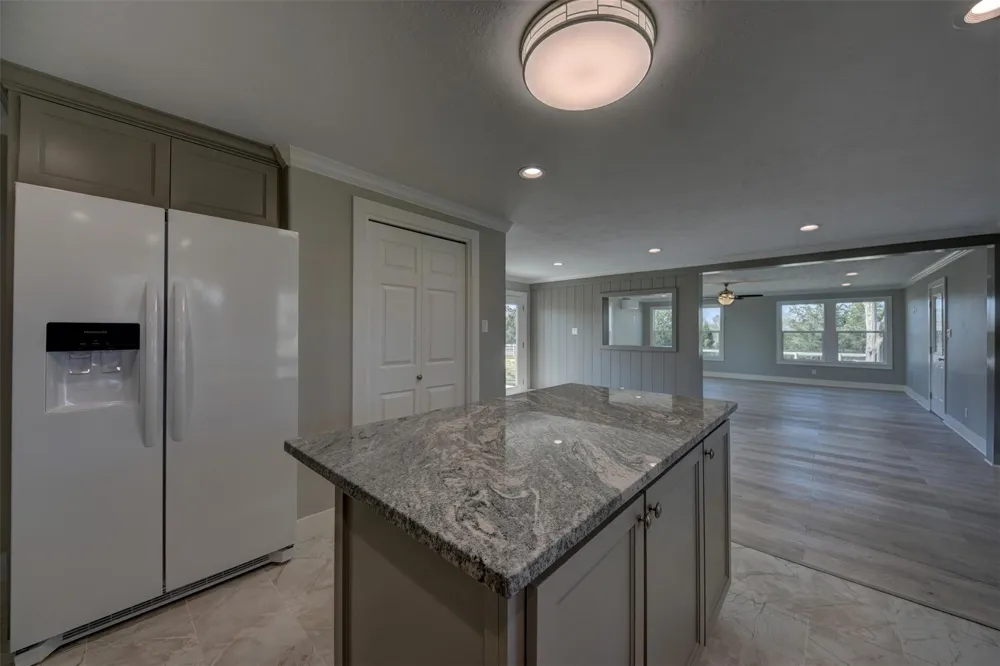 6300 Highway 105 Brenham, TX 77833