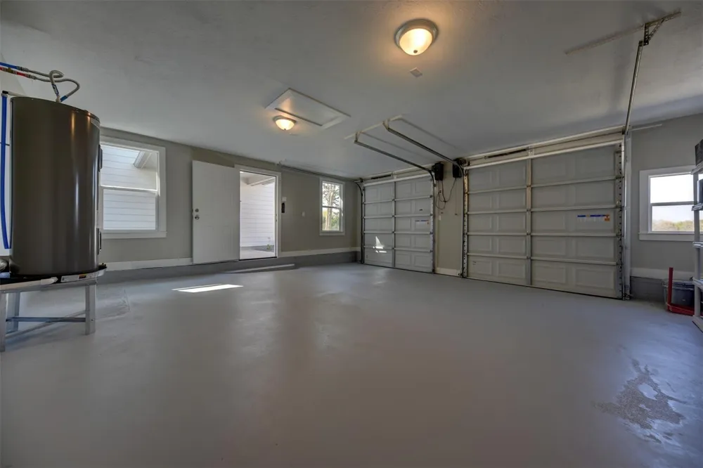 6300 Highway 105 Brenham, TX 77833