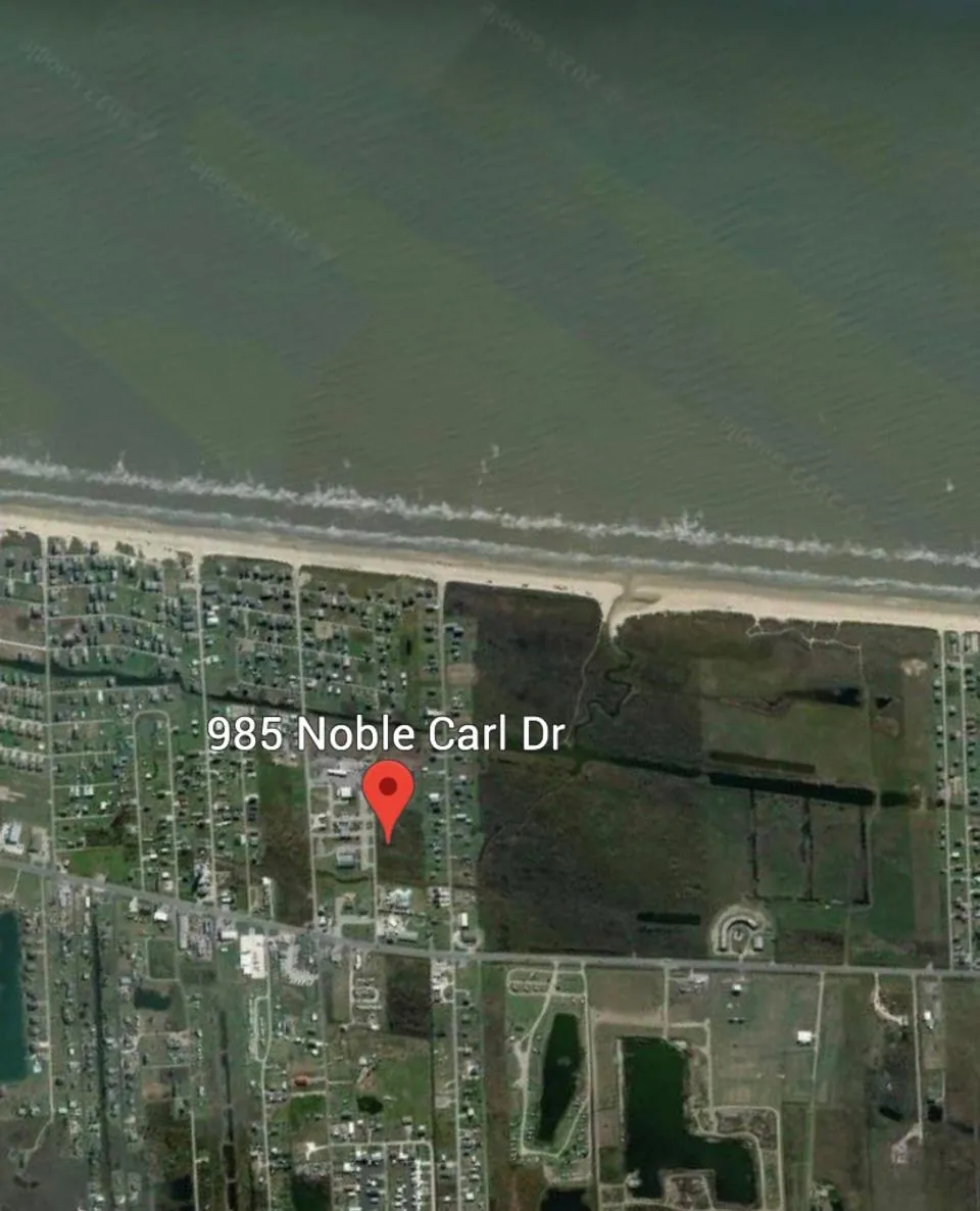 985 Noble Carl Drive Crystal Beach, TX 77650