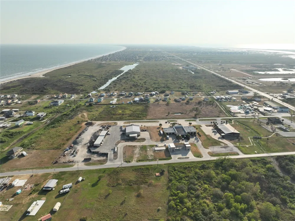 985 Noble Carl Drive Crystal Beach, TX 77650